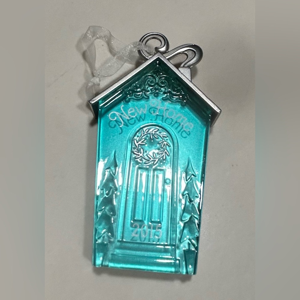 Hallmark Keepsake 2015 New Home Ornament Christmas Ornament House